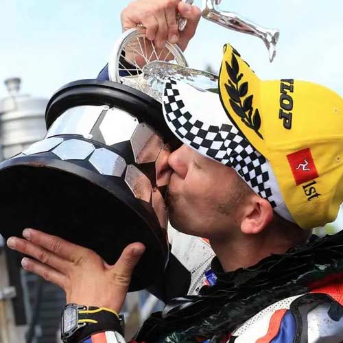 Wryst TT watches gifted to the TT winners