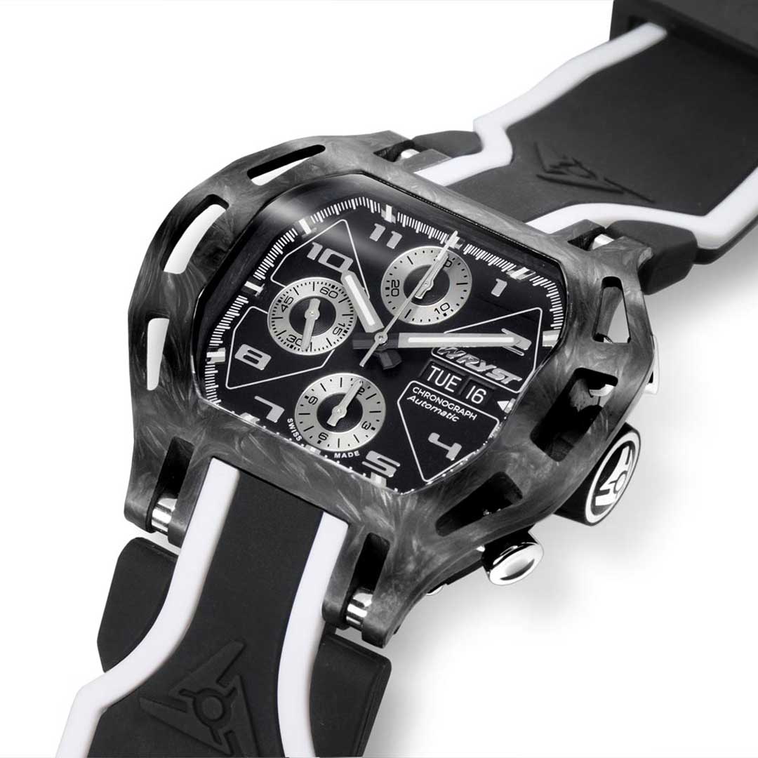 Montre chronographe automatique suisse en fibre de carbone Wryst Paragon